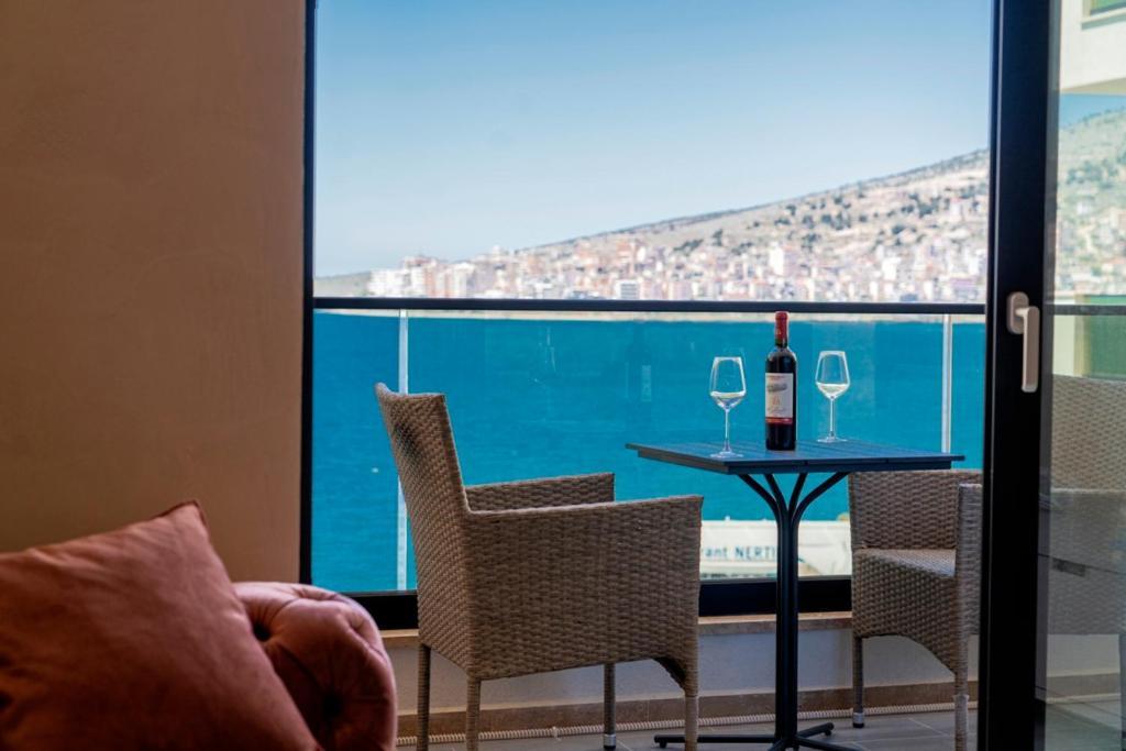 Deluxe Apartment-Swimming Pool Саранде Екстериор снимка